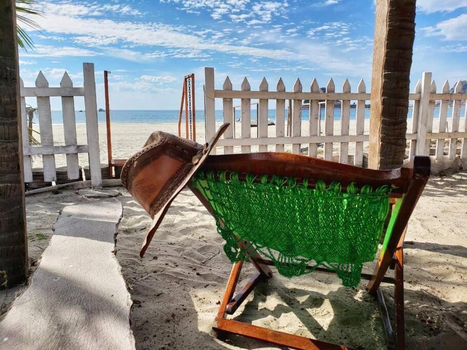 شقة Casa A Pie De Playa Isla De La Piedra ماساتلان المظهر الخارجي الصورة